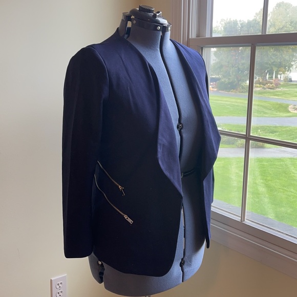 NWT - Navy blue blazer with silver zipper details - Picture 2 of 7